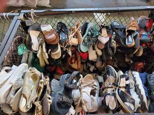 中国制造库存批发混合品牌二手男士二手鞋子在肯尼亚出售 - Product Image 2