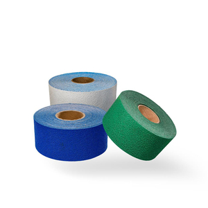 Fabricant professionnel de marquages routiers thermoplastiques préformés offrant des solutions complètes de sécurité routière - Product Image 1