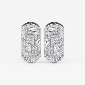 Élégantes boucles d'oreilles créoles pavées de diamants de laboratoire multi-formes de 3 1/2 carats avec éclat brillant, bijoux de luxe éthiques pour femmes - Product Image 3