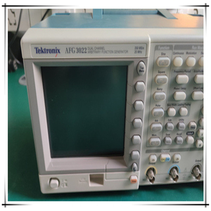 Nouveau générateur de formes d'onde/arbitraires de haute précision Tektronix AFG3022B 25 MHz avec garantie d'un an et prise en charge multi-tensions - Product Image 5