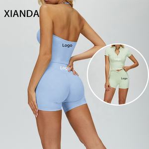 XIANDA OEM Set Sportivo da Donna Personalizzabile con Logo, Mezza Zip, Manica Corta, Pantaloncini da Yoga, 2 Pezzi, Taglie Forti, Abbigliamento Sportivo - Product Image 2