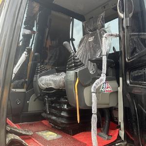 Excavadora forestal Cat323D usada en buenas condiciones Excavadora sobre orugas de bajo precio con motor de bomba de núcleo Engranaje de motor Venta de segunda mano - Product Image 5