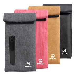 Bolsa a Prueba de Olores con Carbón Activado, Bolsa de Almacenamiento Impermeable para Aislamiento de Olores, Estuche Multifuncional para Transportar Pipas de Tabaco - Product Image 1