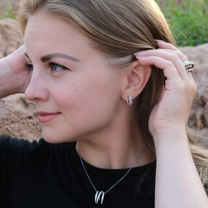 Conjuntos de Joyería de Circonia Cúbica Entrecruzada para Mujer, Venta al por Mayor de Fábrica, Collares, Anillos y Pendientes de Acero Inoxidable a la Moda - Product Image 6