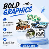 Feuilles holographiques autocollantes résistantes aux UV, imperméables, autocollants anime Vsco, étiquettes en PVC transparentes, logo personnalisé, autocollants en vinyle découpés à la forme, créateur d'autocollants