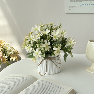 Arrangement de fleurs artificielles 5 branches 10 têtes en soie réalistes pour mariage et décoration intérieure - Product Image 5