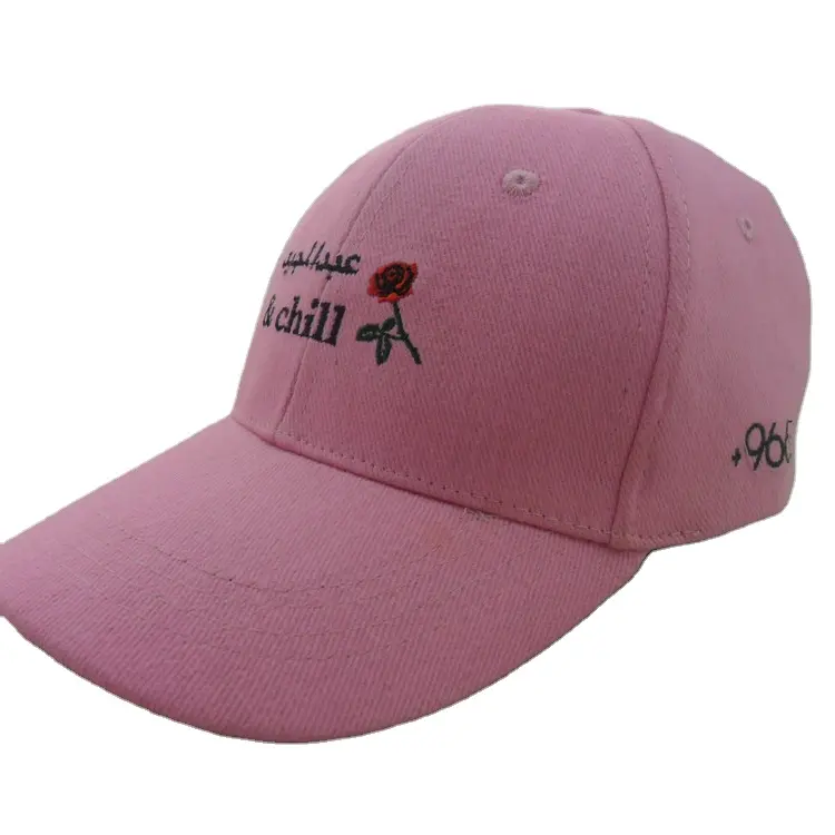 Su misura a buon mercato delle donne di raso nero foderato rosa ricamato turchia berretto da baseball per la vendita