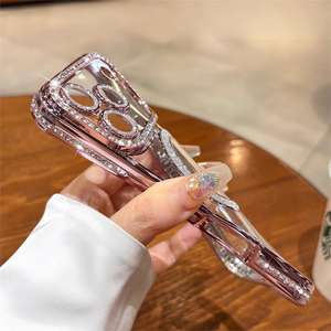 Funda para iPhone 17 Pro Max, con borde de diamantes de imitación, magnética, transparente, electrochapada, brillante, de cobertura total y a prueba de golpes. - Product Image 5