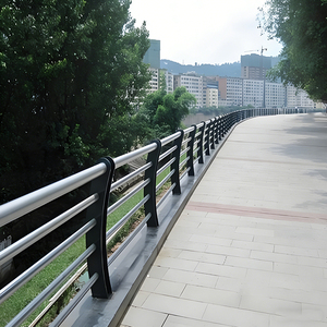 Barreras de Tráfico para Cruces Peatonales de Alta Calidad, Puente Elevado, Valla de Seguridad para Aislamiento de Paisajes, Puente de Tubo Galvanizado - Product Image 4