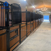 Écuries de chevaux en bois de bambou préfabriquées portables de grande taille en métal pour l'intérieur