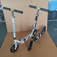 Trottinette en métal pour enfants, pliable, légère, cadre en acier, roues en PU, lumières LED, poussée à pied, pour les enfants de 5 à 12 ans, sports de plein air, populaire