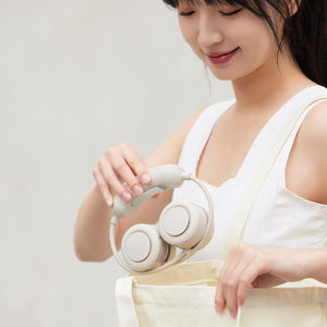 Dernier produit Ventilateur de cou rechargeable haute vitesse 2400mAh Moteur sans balais <span class=keywords><strong>l</strong></span>éger Source d'alimentation USB 2400mAh - Product Image 1