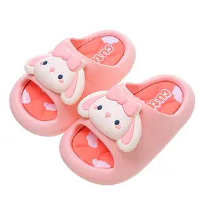 Venta caliente lindo niños verano playa PVC zapatilla antideslizante baño suave zapatillas para niños uso en casa