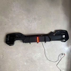 Diffusore Posteriore Stile MP in Plastica Nero Lucido con Luce dal Design Integrato per <span class=keywords><strong>Auto</strong></span> BMW Serie 1 <span class=keywords><strong>F20</strong></span> LCI M Sport 2016-2018 - Product Image 4