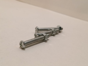 Écrous ovales à tête angulaire en acier zingué, à empreinte cruciforme, durables et anticorrosion - Product Image 3