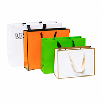 Sacs shopping en papier de luxe personnalisés, logo imprimé premium, emballage pour vêtements de boutique avec poignée en ruban, service OEM en gros