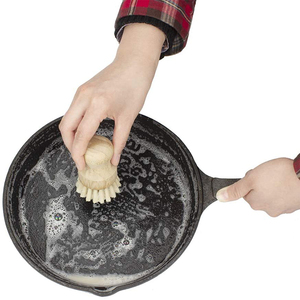 Brosse de nettoyage à poils durs avec manche en bambou naturel pour le lavage des casseroles et poêles en fonte, adaptée aux éviers de cuisine et aux salles de bain - Product Image 5