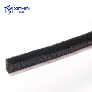 <span class=keywords><strong>Quincaillerie</strong></span> pour portes et fenêtres scellant auto-adhésif bande de brosse de bande d'étanchéité en <span class=keywords><strong>pvc</strong></span> - Product Image 6