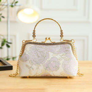 Bolso de Mano Mini Estilo Chino Cheongsam para Fiesta, Bandolera de Triple Uso, Exquisito, de Alta Calidad, con Correa de Cadena Floral de Poliéster, Ideal para Regalo - Product Image 6