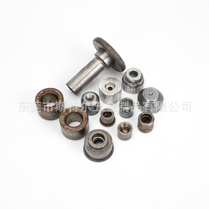 Piezas de conformado en frío de acero, manguitos de eje escalonados forjados con precisión para electrónica 3C - Product Image 3