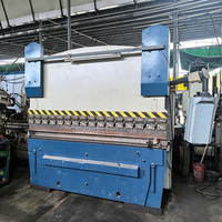 Presse plieuse hydraulique d'occasion : performance de pliage stable pour tôles métalliques, idéale pour la fabrication de structures métalliques