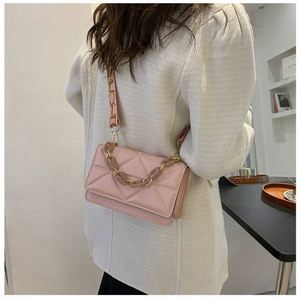 New Eco-Friendly Retro Personality Wide Strap One Shoulder Crossbody Bag Fashion Small <b>Square</b> Thick Chain Women's PU Zipper - Product Image 4