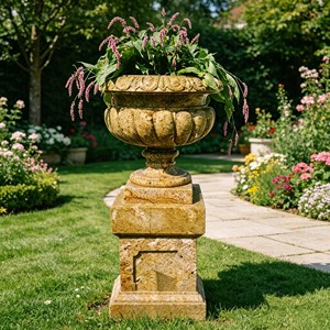 Urne de jardin en marbre noir sculpté de style européen avec doubles poignées, grande urne vintage sculptée de style romain pour aménagement extérieur de villa - Product Image 3