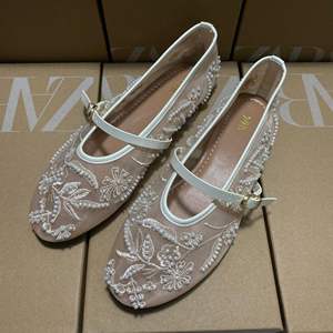 2026 Chinese handcrafted embroidery low-<b>top</b> canvas design flat-soled fashionable women's summer one-piece slip-on shoes - Product Image 5
