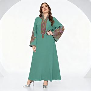 Abaya Elegante de Poliéster Bordada Personalizada de Primera Calidad al por Mayor para Mujeres Musulmanas, Vestido de Fiesta - Product Image 3