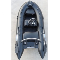 Bateau pneumatique semi-rigide (RIB) à coque en fibre de verre de 3,3 m (10,8 pi) haute vitesse pour la pêche sportive, avec deux moteurs hors-bord, à vendre