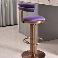 Chaise haute élévatrice de luxe légère en velours italien, dossier de tabouret de bar simple, chaise îlot rotative en acier inoxydable