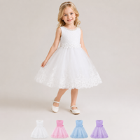 Robe de princesse brodée pour filles, robe de demoiselle d'honneur faite à la main avec des fleurs en perles