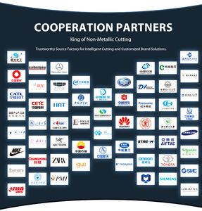 Máquina de corte automática CNC AOL para juntas de sellado de asbesto, caucho, corcho, grafito, silicona, PTFE con cuchilla oscilante - Product Image 6