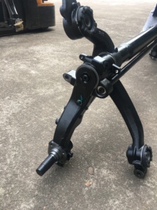 Pièces de rechange automatiques de haute qualité de traction <span class=keywords><strong>arrière</strong></span> suspension poutre d'<span class=keywords><strong>essieu</strong></span> pour <span class=keywords><strong>206</strong></span> voiture OEM 5148.97 5150.78 - Product Image 4