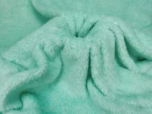 माइक्रोफाइबर तौलिया फैब्रिक रोल के लिए उच्च गुणवत्ता वाला त्वरित-सूखा प्रीमियम गर्म आलीशान विंडप्रूफ मुद्रित शू वेलवेटीन ऊनी कपड़ा