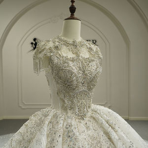 Vestido de Novia Moderno GT26018 con Manga Corta, Borlas, Estilo Imperio, con Chal, Largo hasta el Suelo, con Flores de Encaje y Cristales - Product Image 5