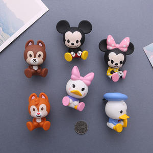 Imanes <span class=keywords><strong>de</strong></span> nevera <span class=keywords><strong>de</strong></span> dibujos animados adorables en 3D Mickey Minnie, decoración <span class=keywords><strong>de</strong></span> coche, accesorios <span class=keywords><strong>de</strong></span> figuras <span class=keywords><strong>de</strong></span> acción, juguetes <span class=keywords><strong>de</strong></span> muñeca, imán <span class=keywords><strong>de</strong></span> nevera, regalo promocional - Product Image 3