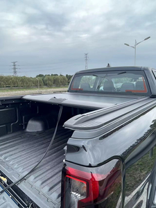 Couverture de benne de pick-up rétractable manuelle en aluminium rigide, compatible avec Ford Ranger Nissan Navara - Product Image 2
