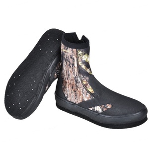 Chaussures de pêche et bottes de plongée en néoprène 5 mm personnalisables, directement d'usine, camouflage, antidérapantes, résistantes à l'usure, accessoires pour activités aquatiques. - Product Image 4