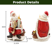 Figurine de Père Noël en résine de 11,8 pouces, style rustique vintage, debout, tenant une cloche dorée et des gants verts, pour la décoration de table de fête de fin d'année