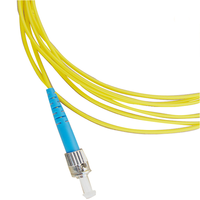 OWIRE Intérieur Simplex MPO Cordon de raccordement à fibre optique monomode Longue durée de vie pour la construction de réseaux fiables de câblage de dorsale