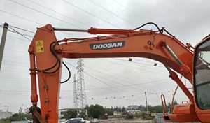รถขุดมือสอง Doosan DH150 รุ่นปี 2023 พร้อมปั๊มเกียร์บ็อกซ์ แบริ่งคาวาซากิ สำหรับงานก่อสร้างเคลื่อนย้ายดิน - Product Image 4