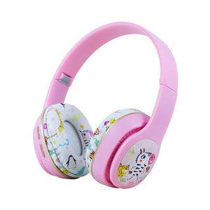 Audífonos Inalámbricos 5.3 con Diseño de Animal Luminoso, Cancelación de Ruido, Plegables y Estéreo - Product Image 1