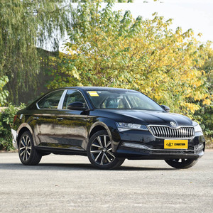 Autos Usados Skoda <span class=keywords><strong>Superb</strong></span> 2025 2024 <span class=keywords><strong>2023</strong></span> TSI280 DSG Premium Hatchback Turbo Cargador Volante Skoda <span class=keywords><strong>Superb</strong></span> Confort Vehículo - Product Image 3
