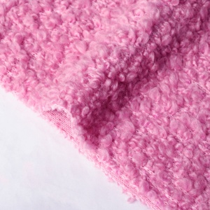 Tissu en laine bouclée rose doux et de haute qualité, mélange polyester, échantillon gratuit d'usine en gros pour manteau, pull, veste - Product Image 2