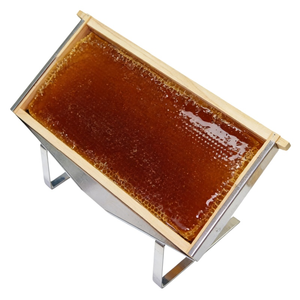 Bandeja Profesional para la Recolección de Miel con Diseño Autodrenante, Material de Acero Inoxidable para Apicultores y Granjas - Product Image 1