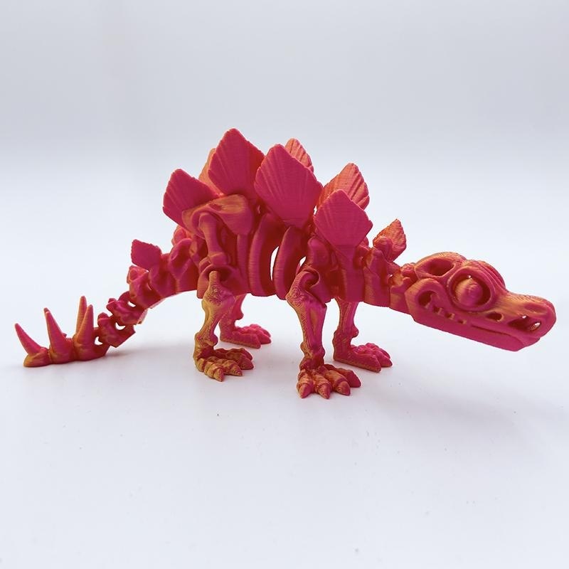 Dragón espada de oro rojo de 18 cm de largo.