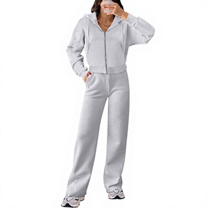 Ensemble de survêtement tendance pour femme, 2 pièces, sweat à capuche court zippé et pantalon de survêtement, 100% coton, 320 GSM, molleton brossé à l'intérieur, directement de l'usine - Product Image 1