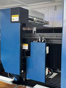 Machine de découpe et de fendage de <span class=keywords><strong>verre</strong></span> à commande numérique par ordinateur (CNC) à laser picoseconde infrarouge ultra-rapide automatique <span class=keywords><strong>du</strong></span> fabricant - Product Image 4