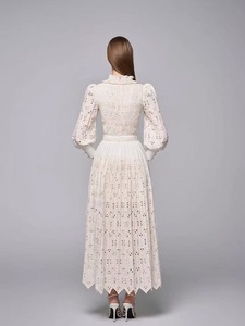 <span class=keywords><strong>Robe</strong></span> élégante à manches longues et col en V pour femmes, de haute qualité, en gros, pour l'automne et l'hiver, blanche, avec découpes, pour tous les jours - Product Image 5